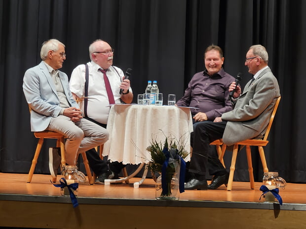 Interview v.l.n.r. BM a.D. Albert Leibold, Wolfgang Binder, Siegfried D&uuml;sterbeck, Rolf Karle