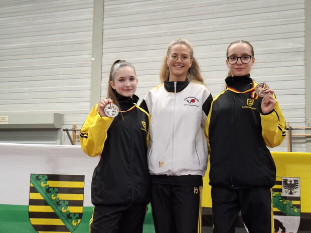 v. l. n. r.: Zoe Schulz, Patricia Bisceglia, Lara Baur