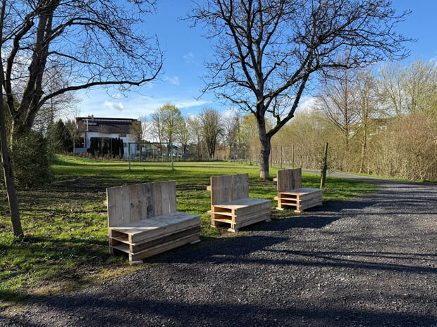 Elternb&auml;nke aus Paletten